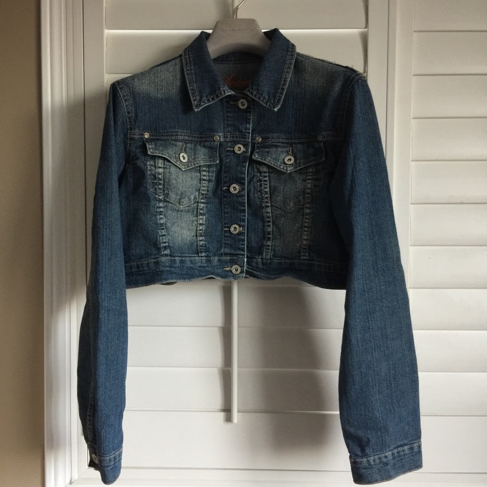 Seductions cropped denim jacket from Garage